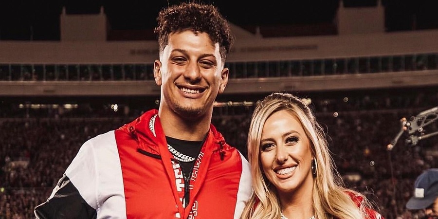 Patrick Mahomes STRONGLY Defends Wife Brittany Mahomes as she was ...