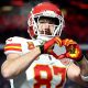 Travis Kelce heart sign