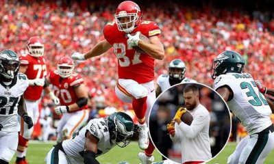 Travis Kelce playing football